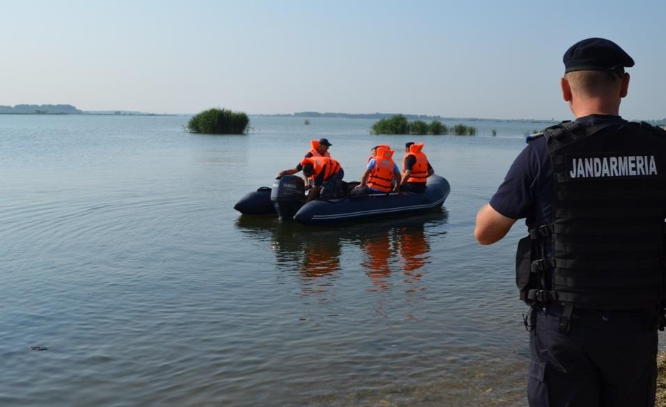 Politia, pe urmele braconierilor. Peste 2 tone de peste fara acte, confiscat in ultimele doua saptamani.
